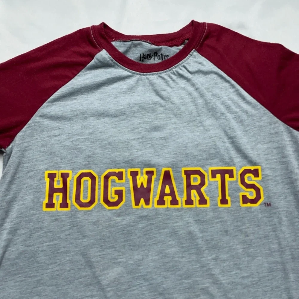 Harry Potter Hogwarts T-Shirt Kids Girls 14 Burgundy Gray Graphics Raglan Sleeve